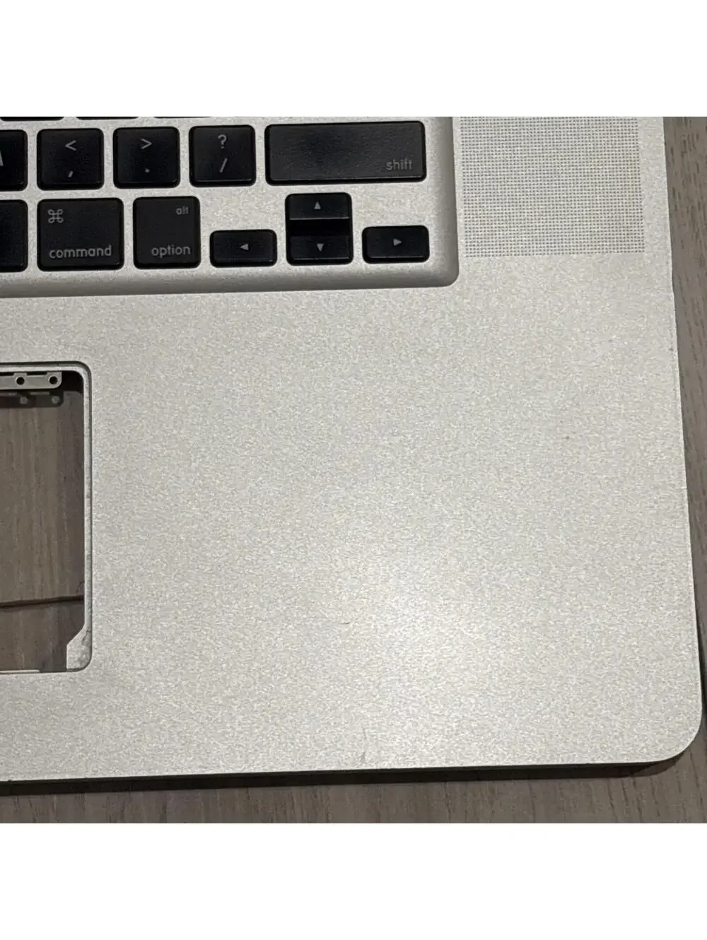 Grade B US Keyboard Top Case Topcase for MacBook Pro 17